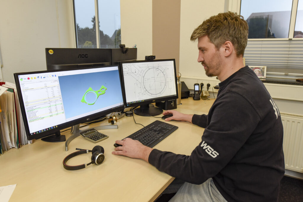 Der Chef von WSS Metalltechnik arbeitet bei CAD/CAM-Lösungen